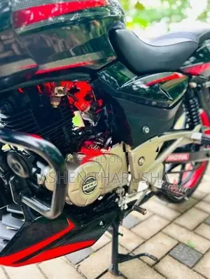 Bajaj Pulsar 180 2016