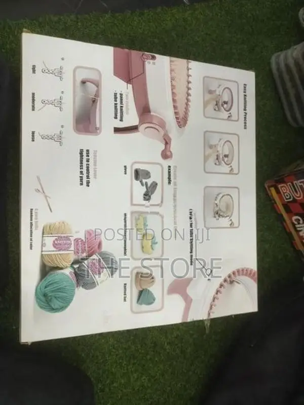 Knitting Machine