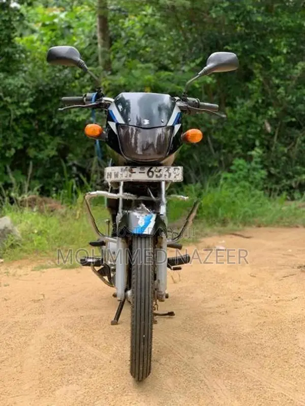 Bajaj CT100 2005