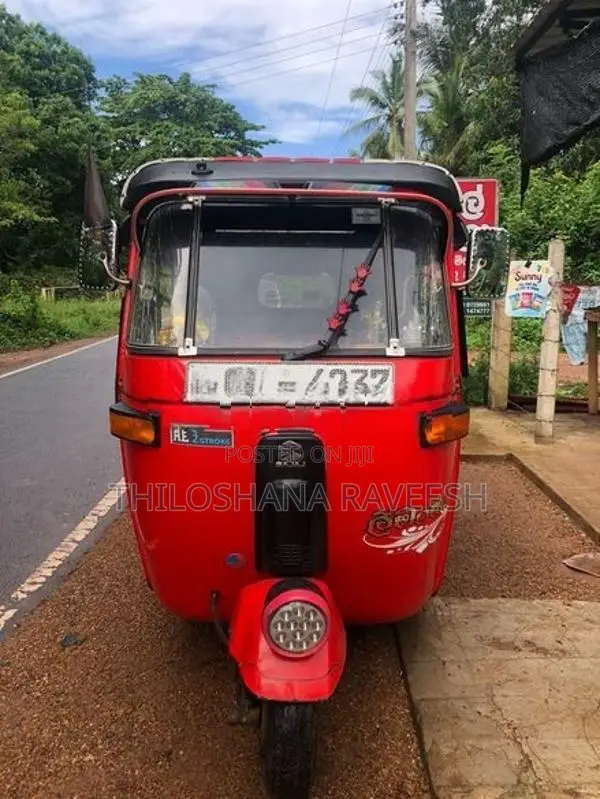 Bajaj RE 2006