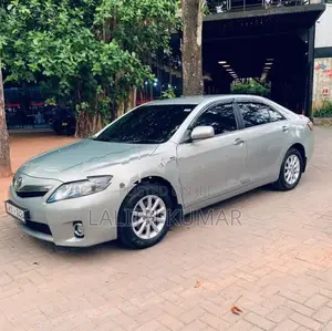 Toyota Camry 2011