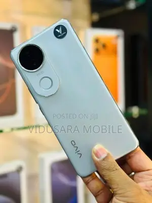 Vivo V50 8GB/128GB (Used)
