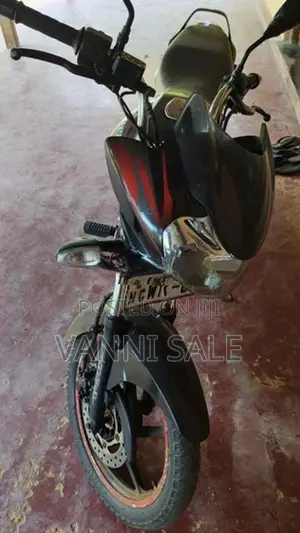 Bajaj Discover 150 2012