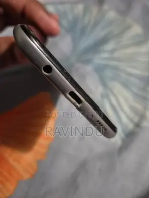 Samsung Galaxy A50 S (Used)