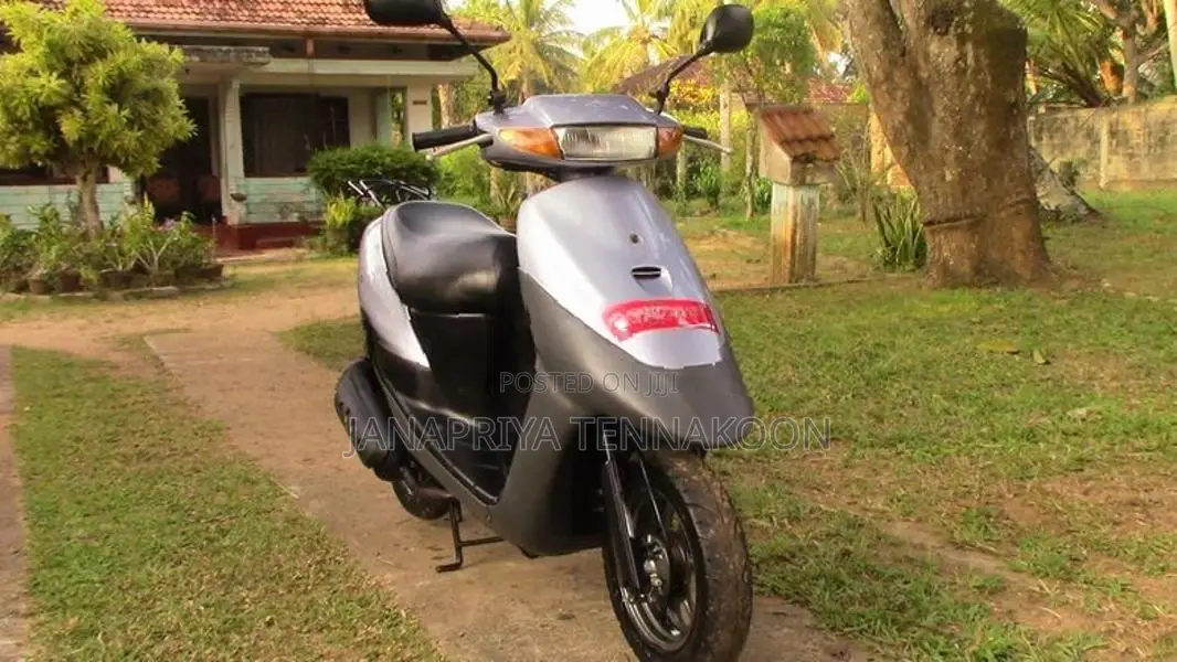 Suzuki Lets ii 2025
