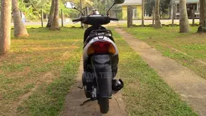 Suzuki Lets ii 2025