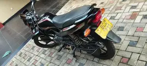 Bajaj Platina 100 ES 2015