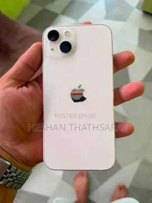Apple iPhone 13 (Used)