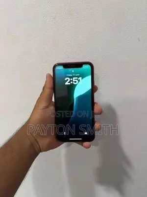 Apple iPhone XR (Used)