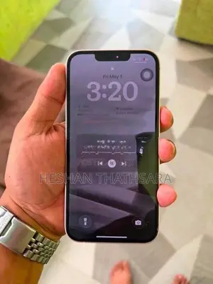 Apple iPhone 13 (Used)