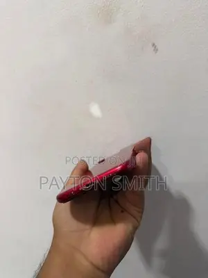 Apple iPhone XR (Used)