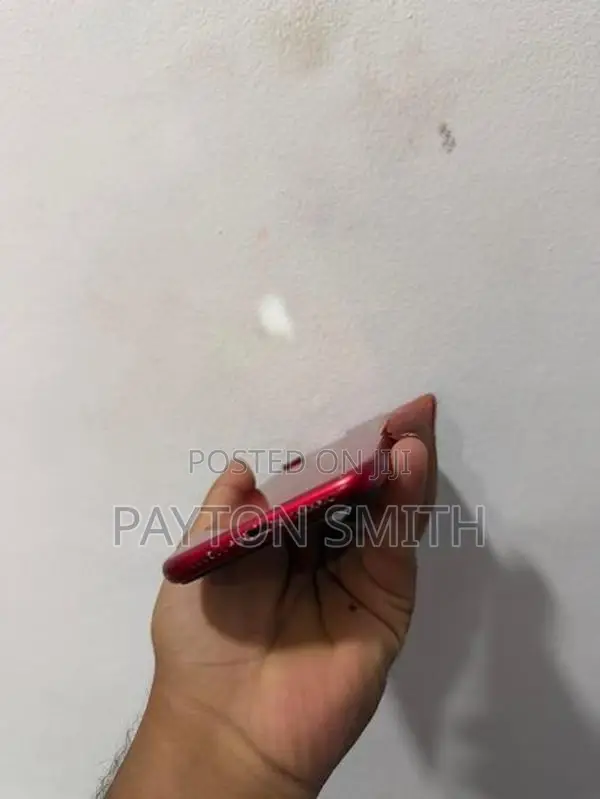 Apple iPhone XR (Used)