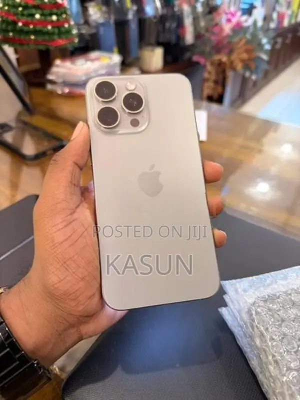 Apple iPhone 15 Pro 256GB (Used)