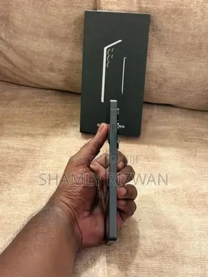 Samsung Galaxy S25 Ultra (Used)