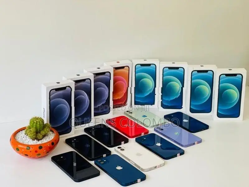 Apple iPhone 12 128GB (Used)