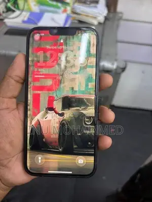 Apple iPhone 13 (Used)