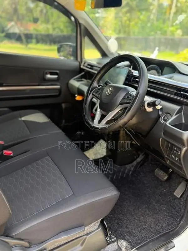 Suzuki Wagon R CUSTOM ZX 2025