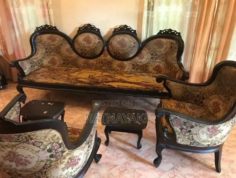Sofa Set