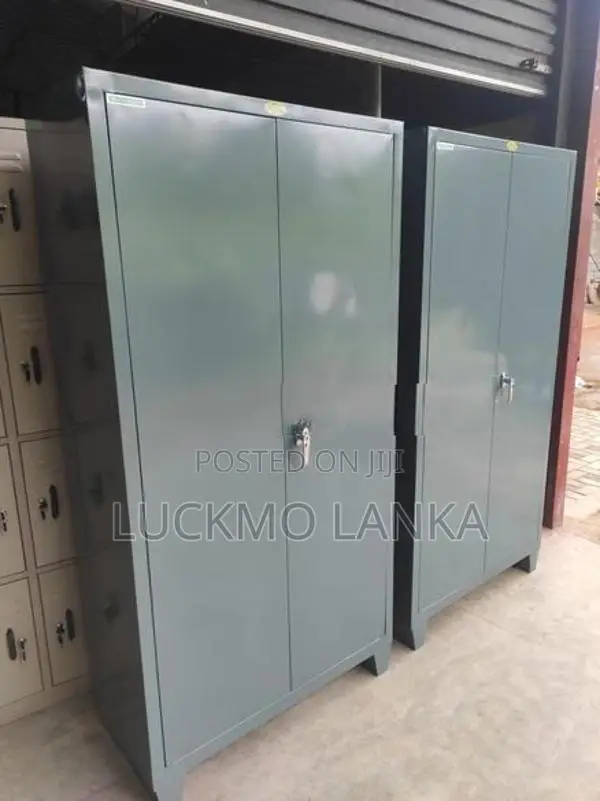 New 6x3 Size Steel Office Cupboard (Yyy8)