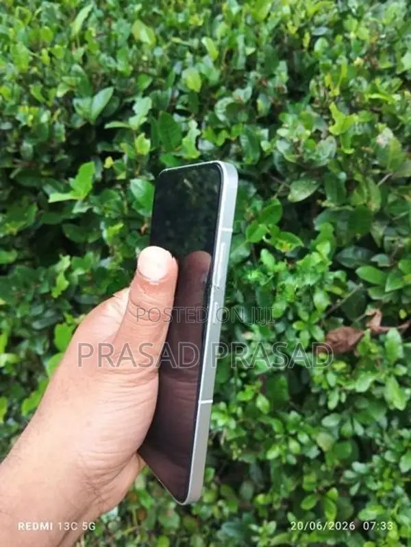 Oppo Reno 13 (Used)