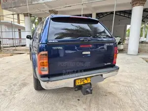 Toyota Hilux 2013
