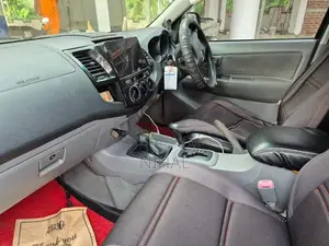 Toyota Hilux 2013