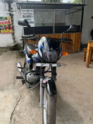 Bajaj CT100 2026