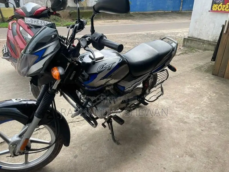 Bajaj CT100 2026