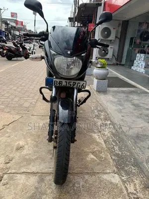 Bajaj Pulsar 150 2016