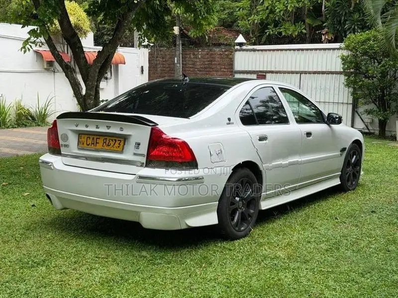 Volvo S60 2002