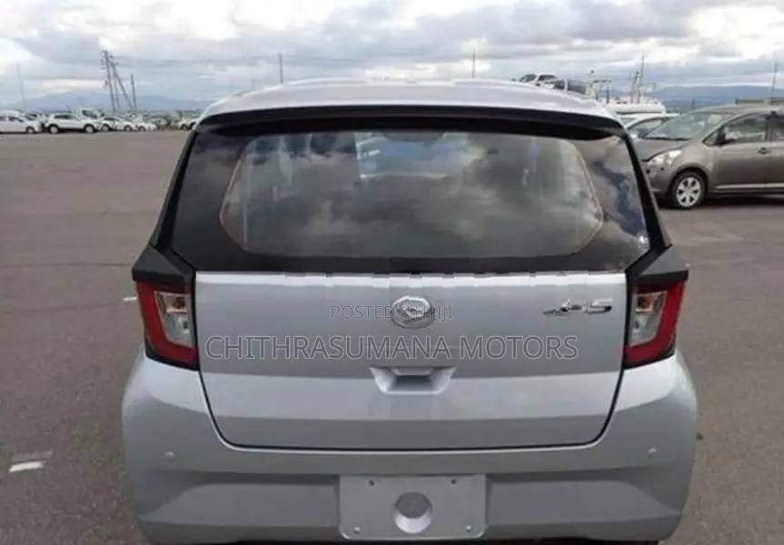 Daihatsu Mira E S - L Grade 2023