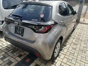 Toyota Yaris X Grade 2024
