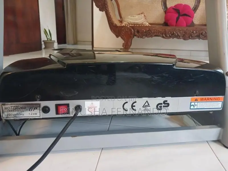 Quantum QT-302 Motorized Treadmill