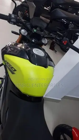 Hero Hunk 160R 2026