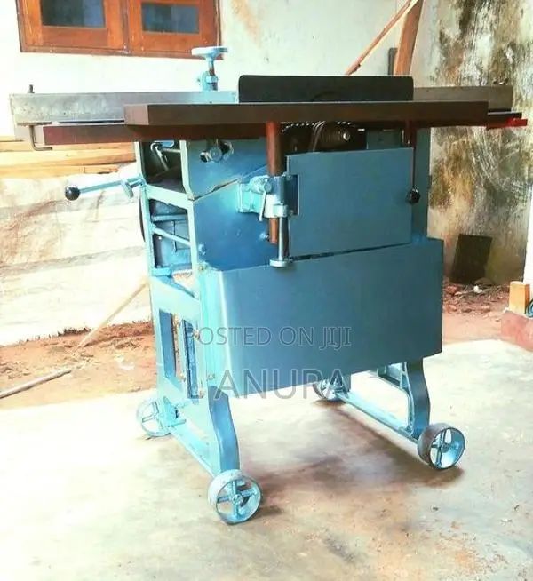Wood cutter machine