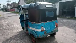 Bajaj RE 2004