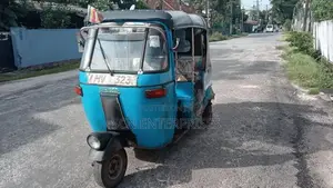 Bajaj RE 2004