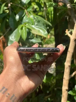 Apple iPhone XS (Used)