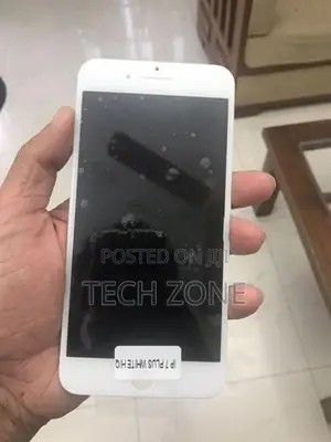 iPhone 7 Plus White Display