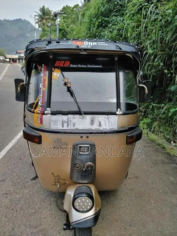 Bajaj RE 2003
