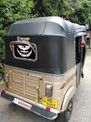 Bajaj RE 2003