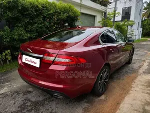 Jaguar XF Turbo 2013