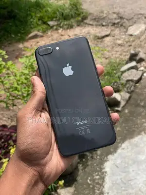 Apple iPhone 8 Plus (Used)