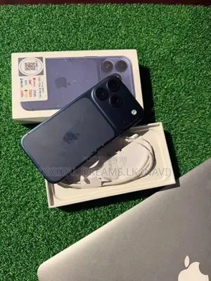 Apple iPhone 17 Pro 256gb (Brand New)