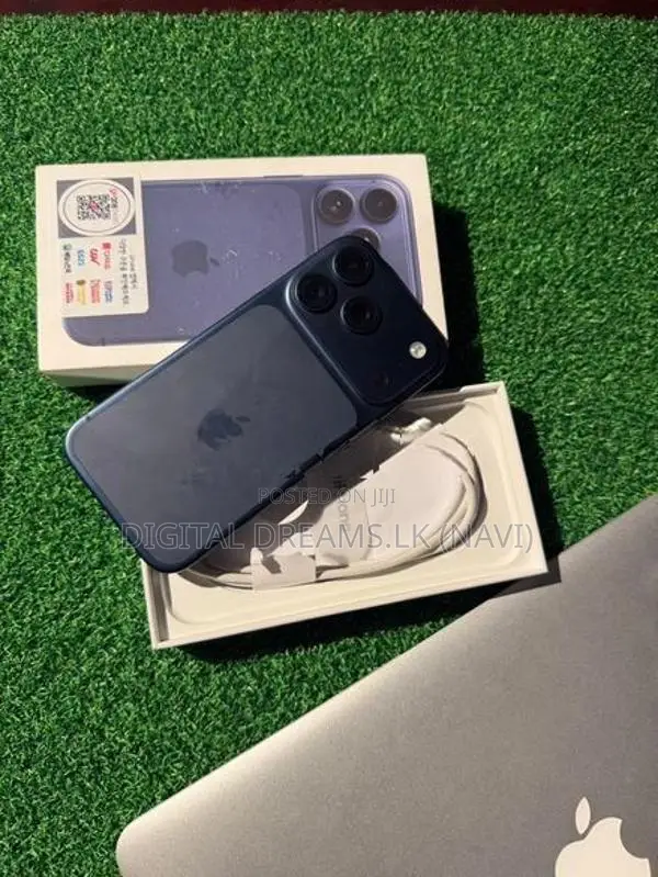 Apple iPhone 17 Pro 256gb (Brand New)