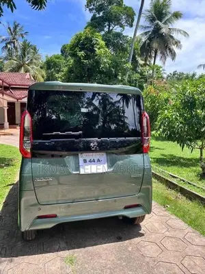 Nissan Roox S 2025