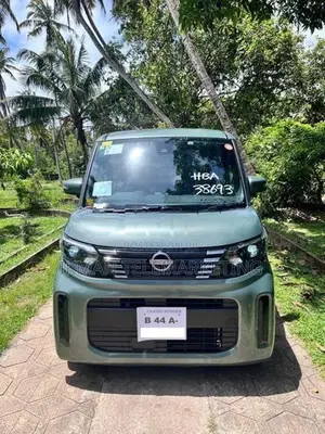 Nissan Roox S 2025