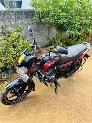 Bajaj Discover 150 2012