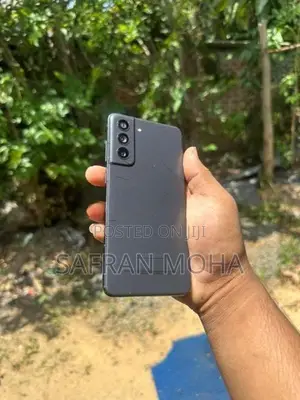 Samsung Galaxy S21 FE (Used)