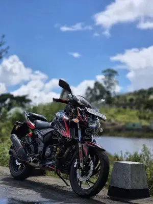 TVS Apache RTR 200 2018